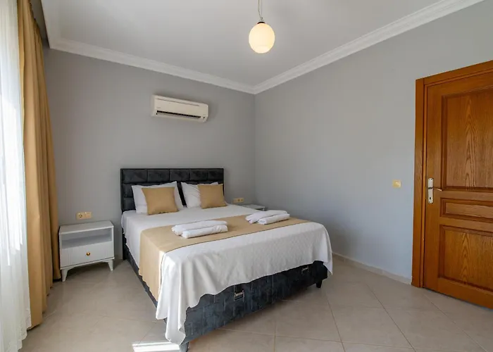 Hanel Life Royale 2 With Private Pool וילה